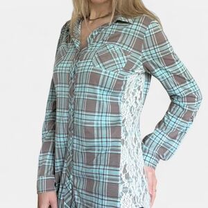 Turquoise and Light Brown Plaid with Lace Detail and Roll-Up Sleeves, Size M